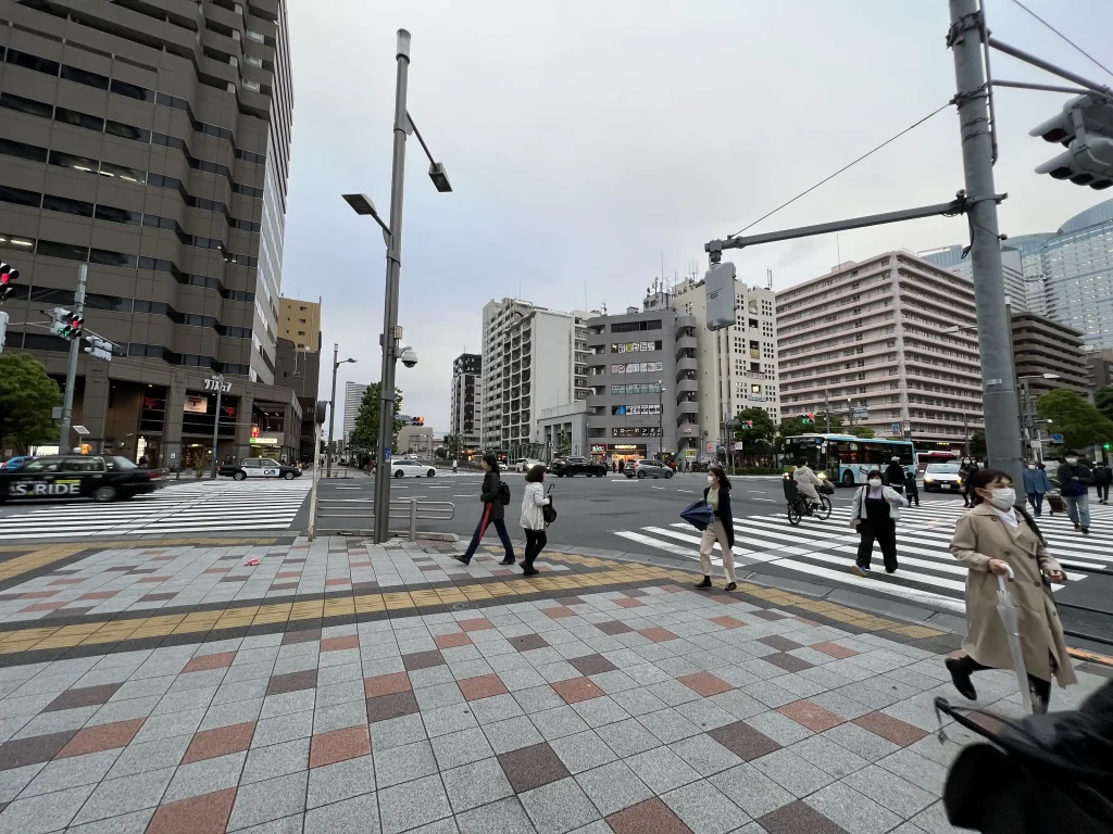 勝どき駅前