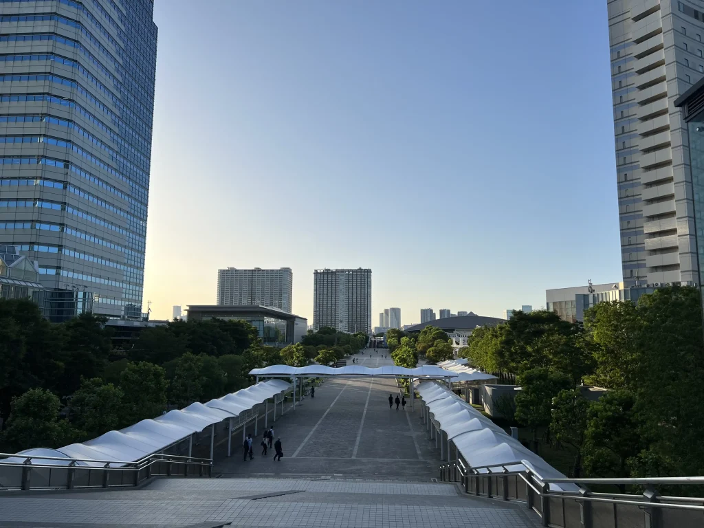 東京ビッグサイト前