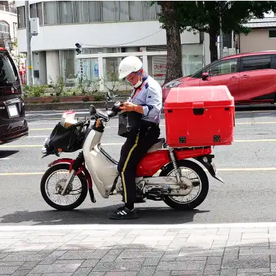 郵便配達で水冷服着用