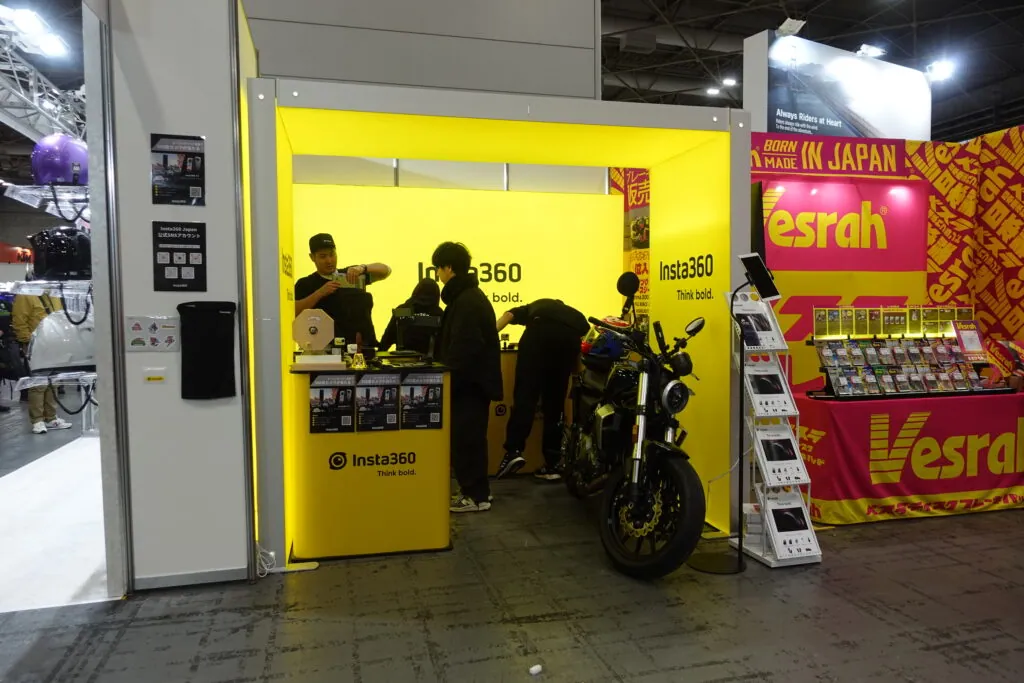 大阪モーターサイクルショー2024面水冷服人間エアコン展示レビュー