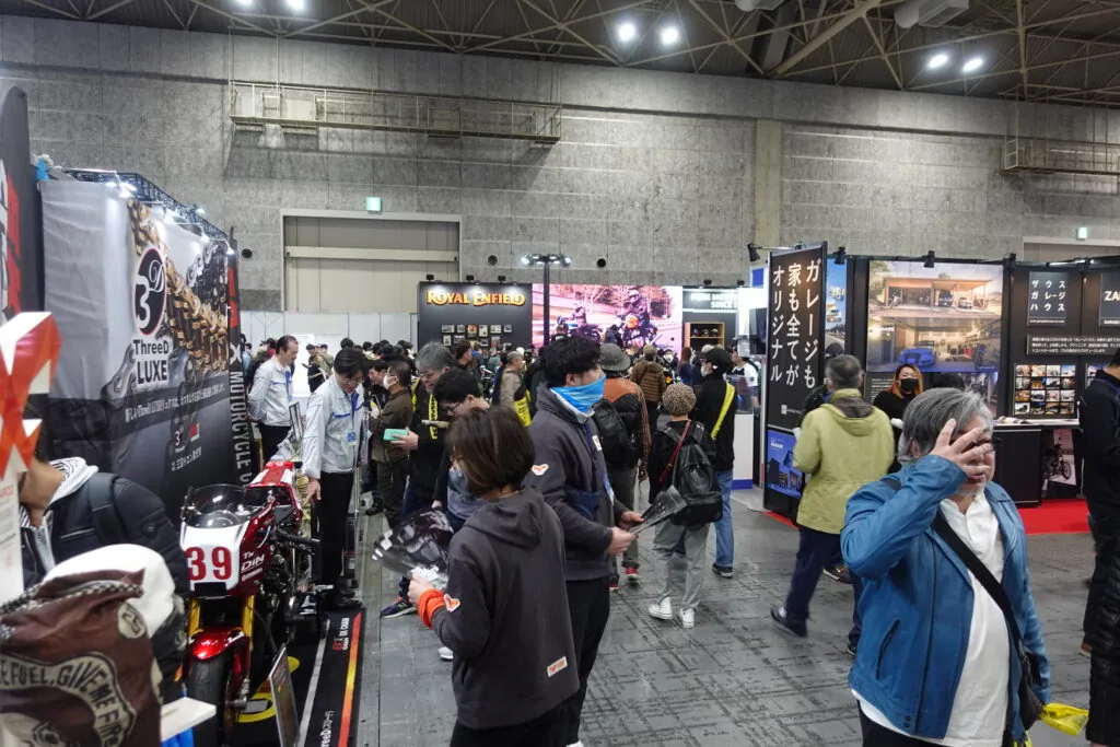 大阪モーターサイクルショー2024面水冷服人間エアコン展示レビュー