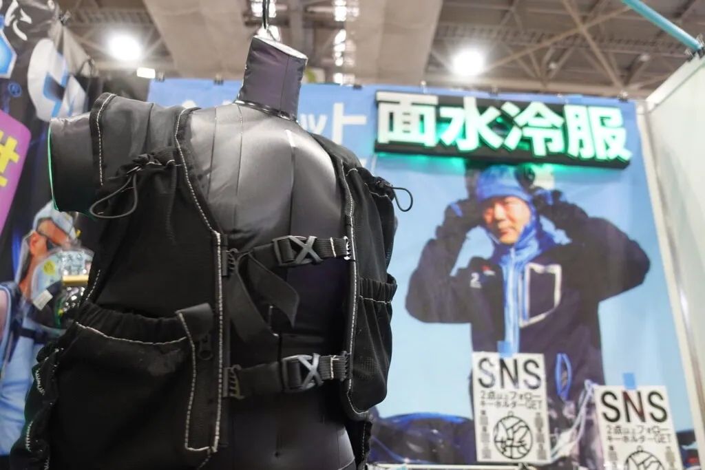 大阪モーターサイクルショー2024面水冷服人間エアコン展示レビュー