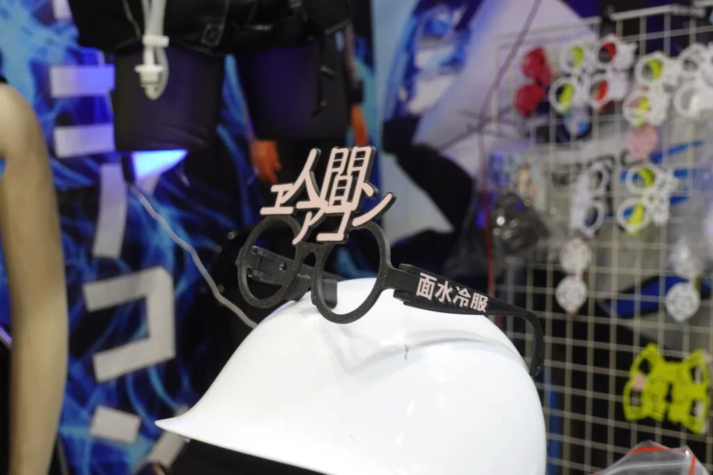 大阪モーターサイクルショー2024面水冷服人間エアコン展示レビュー