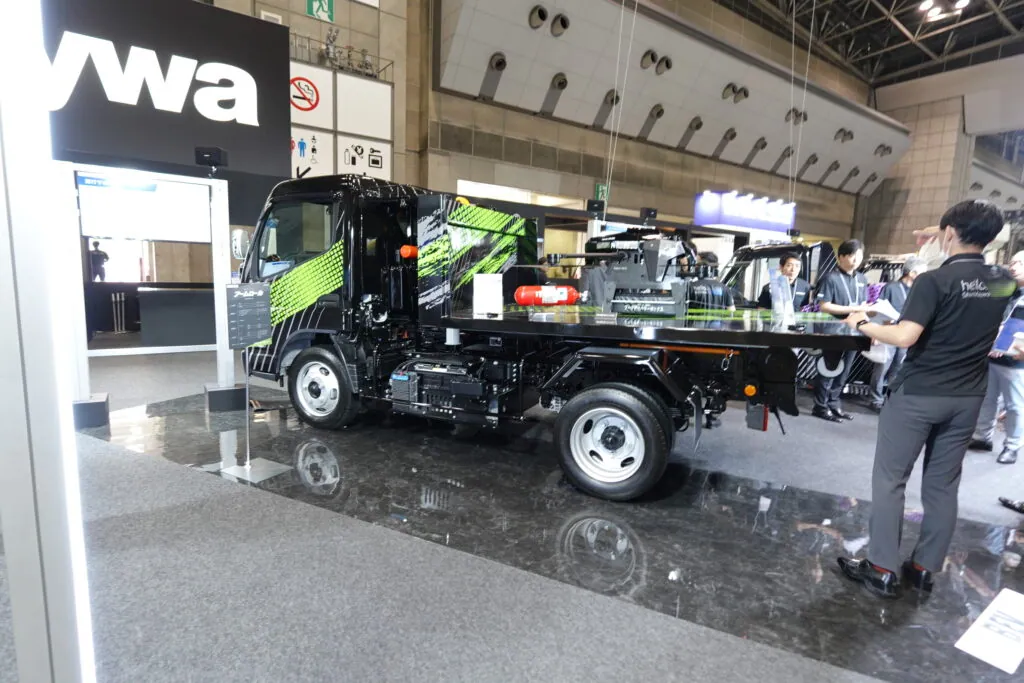 人間エアコン面水冷服A２が関東上陸！環境展・地球温暖化防止展レポート